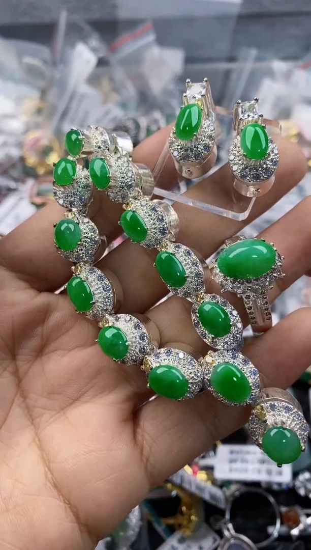 未镶嵌戒指翡翠777      6