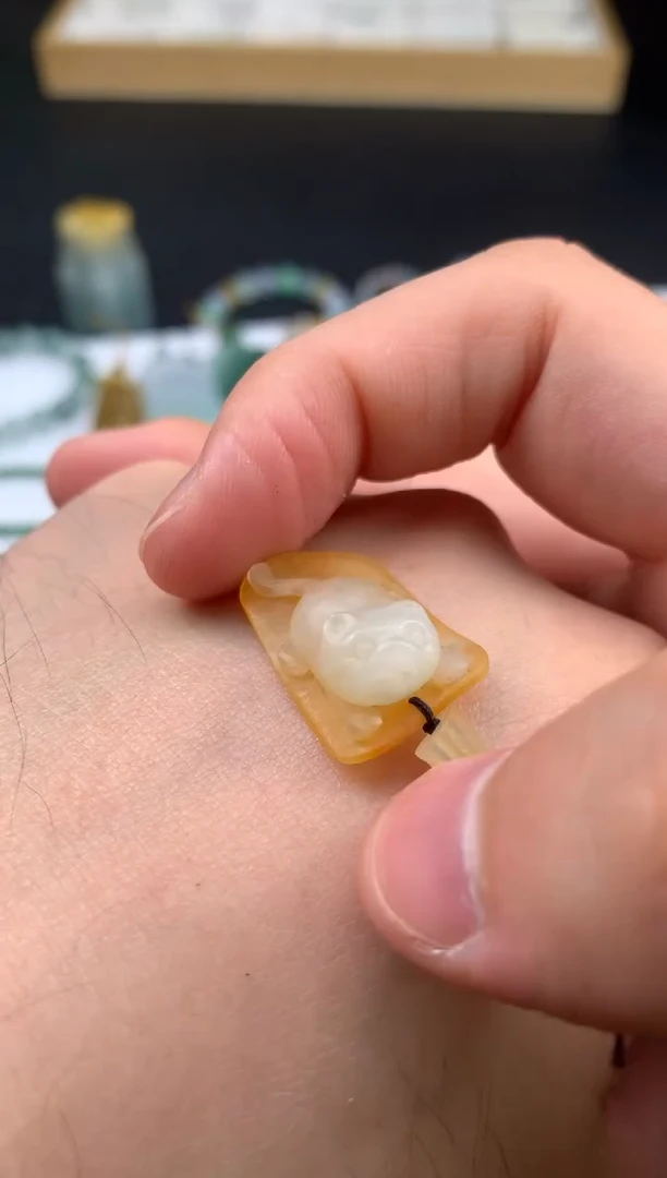 未镶嵌定制翡翠翡翠