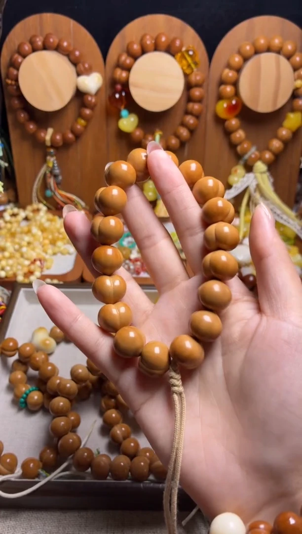 手串猴头核桃全品原皮泡芙素手持