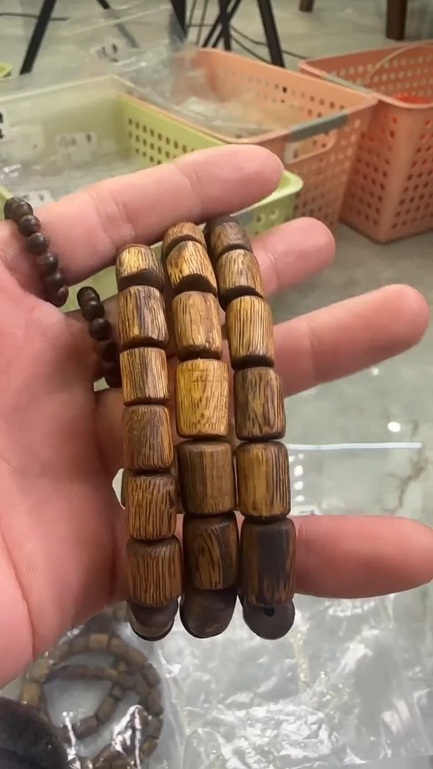 沉香沉香碎屑726号乌身随形桶1.0单圈碎屑香粉多样性发一7