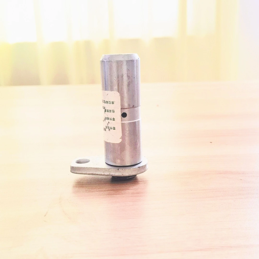 常发H/J系列拖拉机用油缸上销轴焊合40171