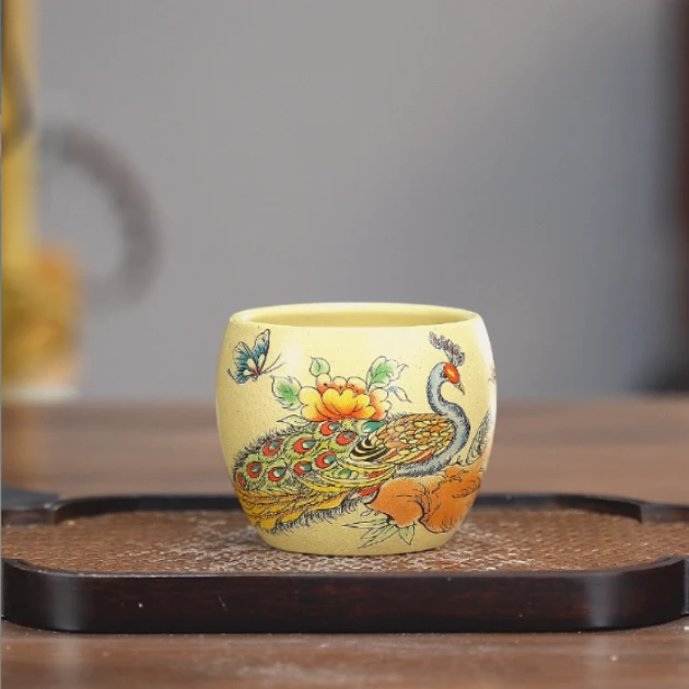 6262宜兴紫砂茶具本山绿手工描绘孔雀杯100CCYY
