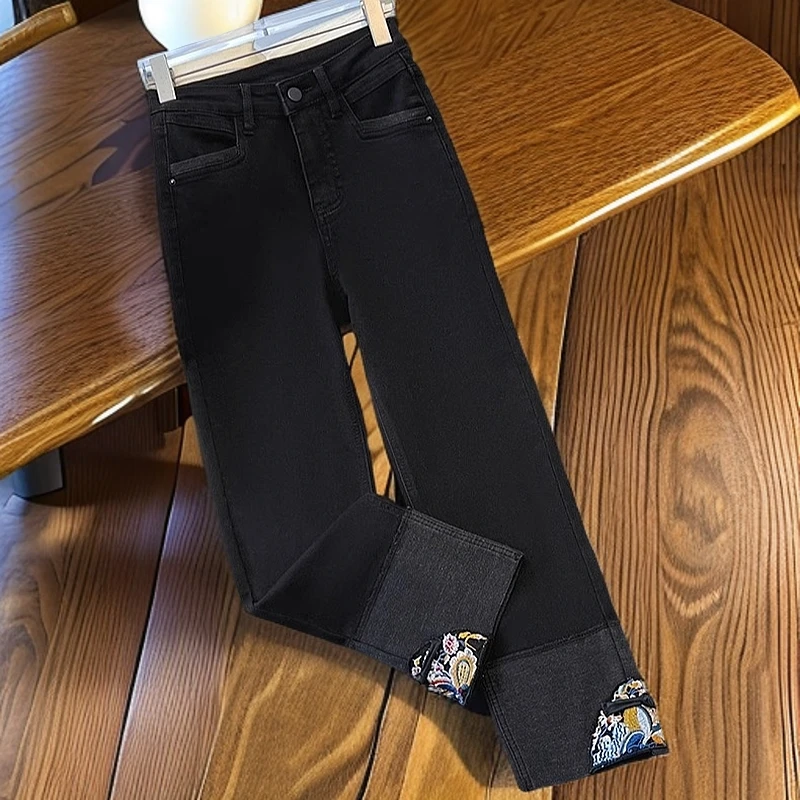 新中式国风烟管牛仔裤女春夏2025新款小个子盘扣刺绣九分直筒裤子