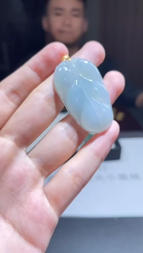 18K金镶嵌挂件翡翠翡翠A货