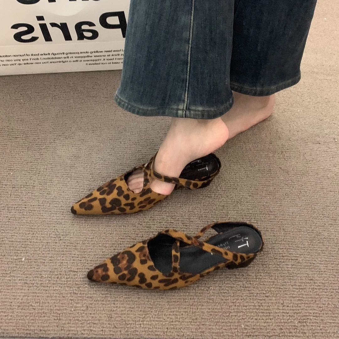 法式气质名媛豹纹粗跟半拖鞋女2025春夏季尖头小众通勤玛丽珍单鞋