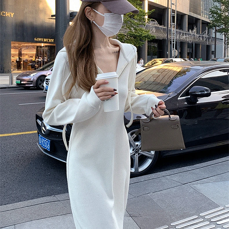 巨好看白色卫衣连衣裙子2025早秋季穿搭新款女装小个子长裙高级感