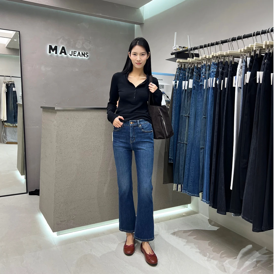 MA牛仔裤女2025秋款92595高腰四面弹九分微喇裤蓝色修身喇叭裤