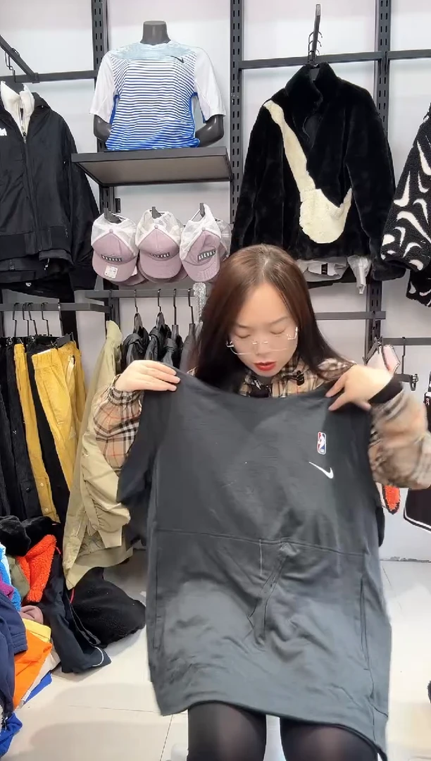 2580  编码  瑕疵直播间过款为准 尺码