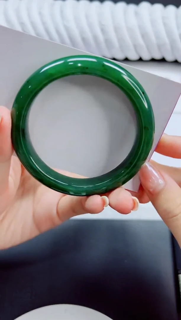 未镶嵌手镯和田玉155/58.8  BY