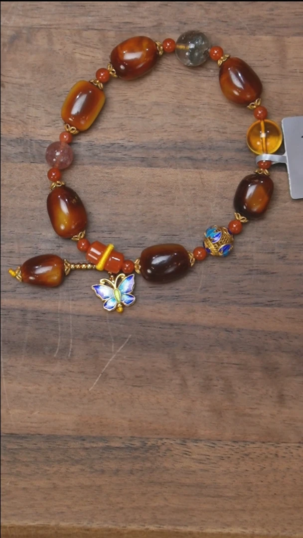 未镶嵌琥珀珠宝奇石