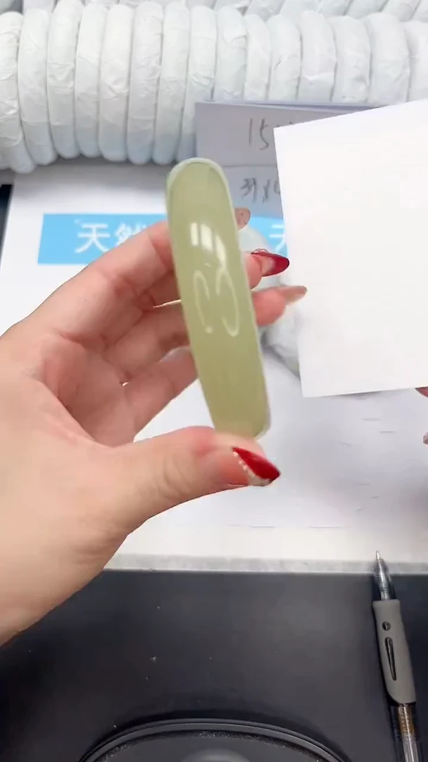 未镶嵌手镯石英质玉88-58.4CQ