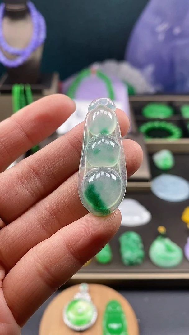 满色吊坠 所见即所得！