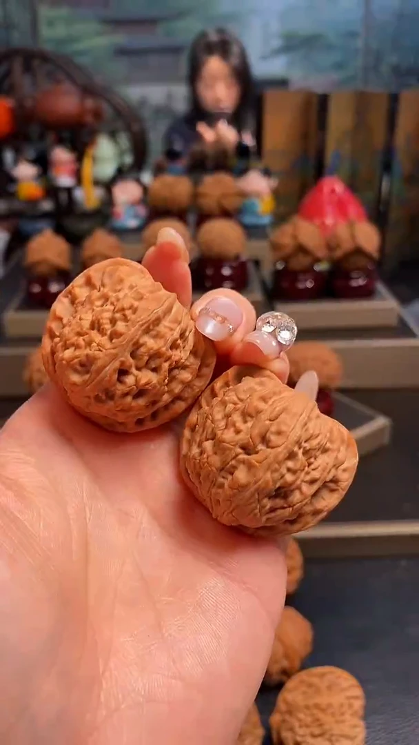 【闪购商品】文玩核桃吊坠H121白狮子39