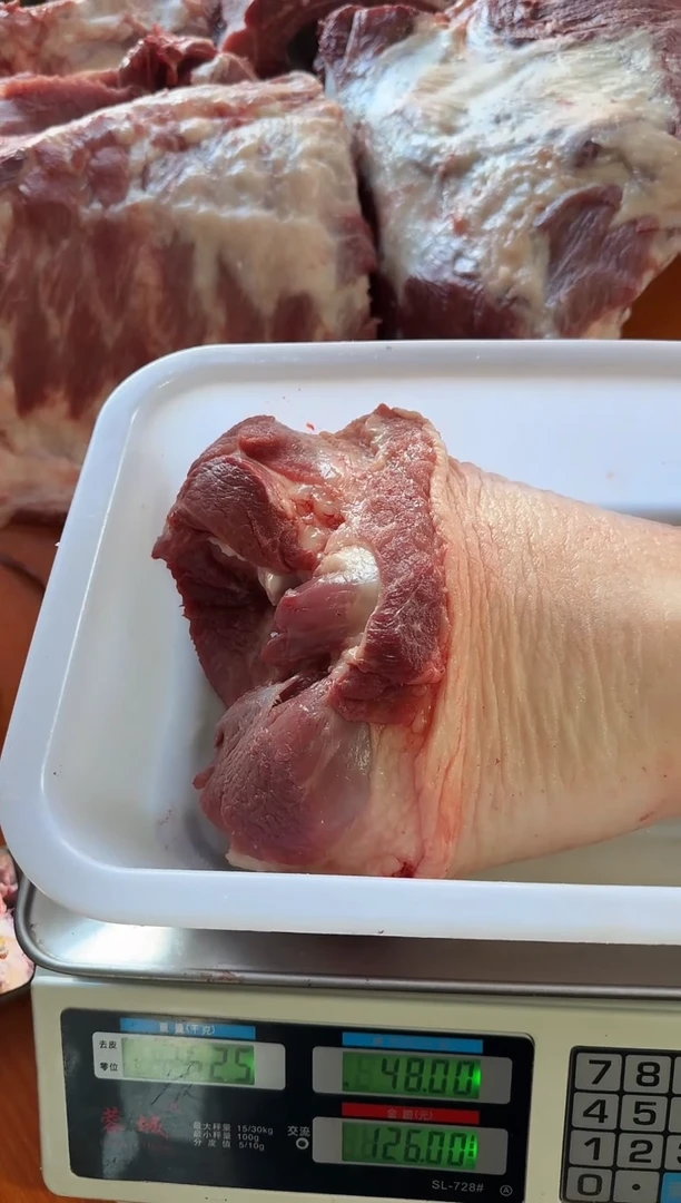 中国大陆180食用农产品A*琳猪肘子2.62A琳琳