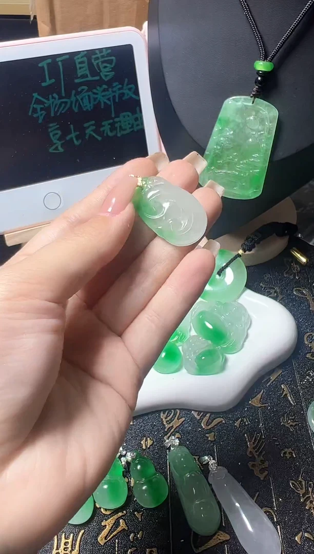 颈饰未镶嵌翡翠所见即所得，一图一物
