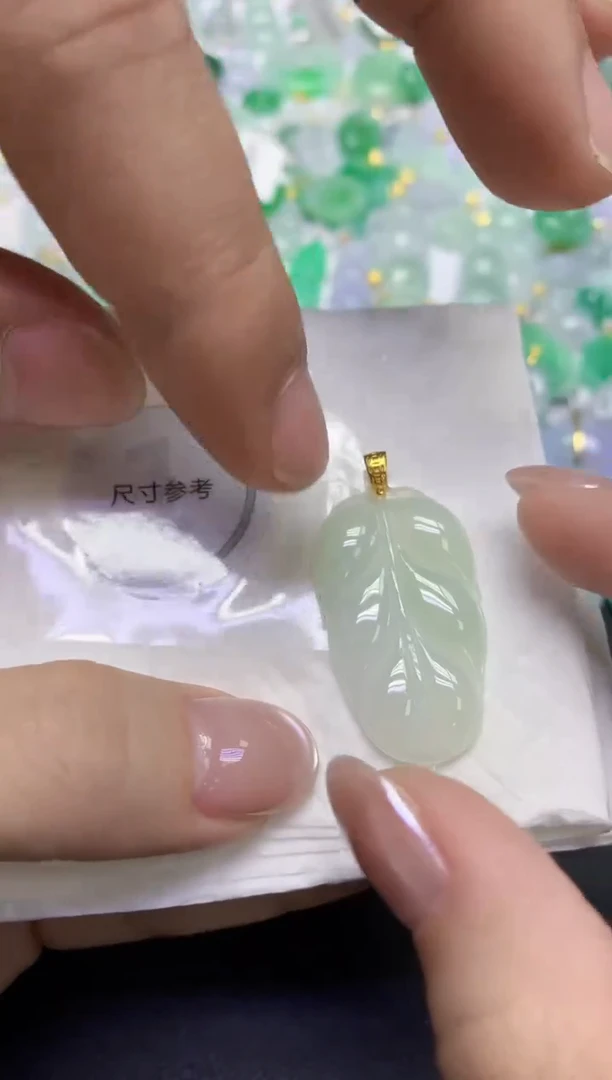 颈饰未镶嵌翡翠天然缅甸翡翠A货百元以上9元证书费自理