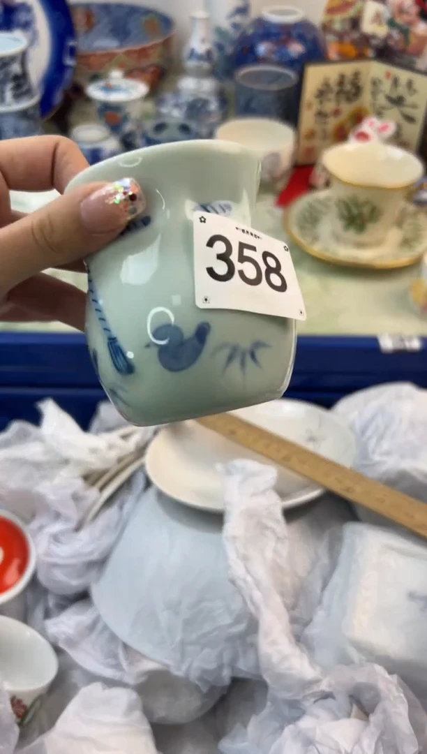 【闪购商品】瓷片358..........