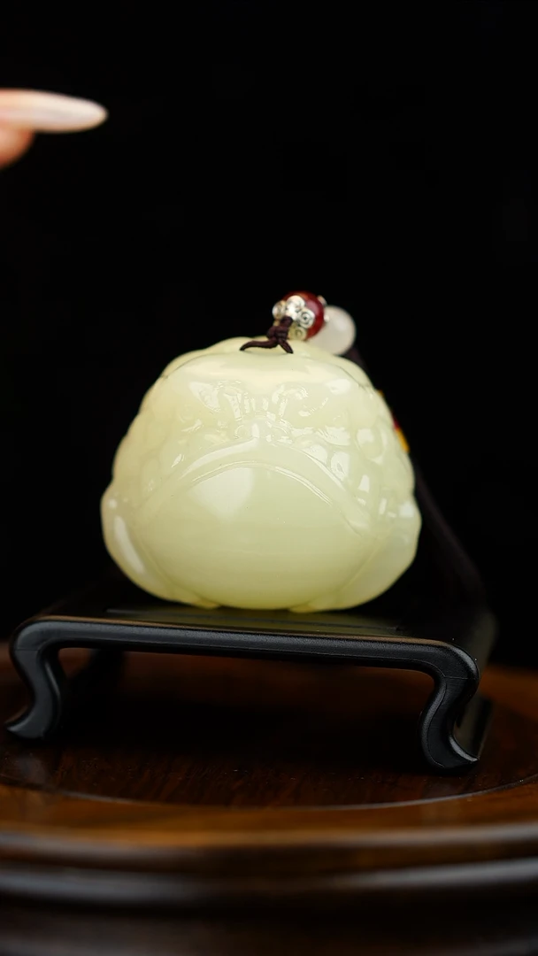玉【恶霸金蟾】天然玉石手把件