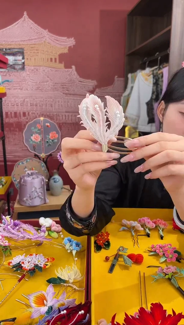 【闪购商品】刺绣非遗绒花（发饰）