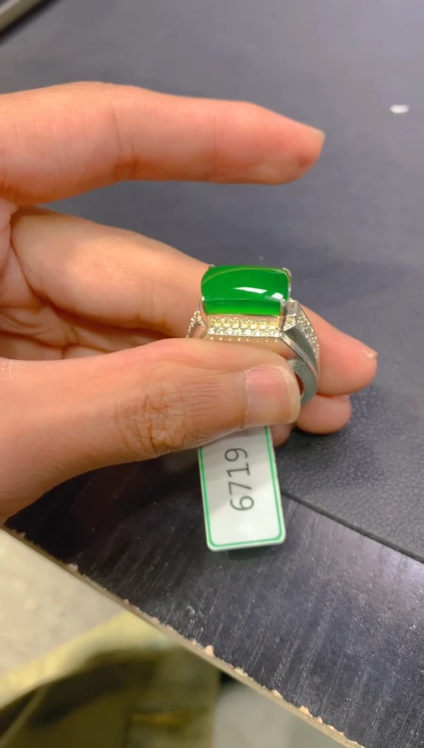 【闪购商品】定制翡翠未镶嵌109定制翡翠.多样性发货-发其一