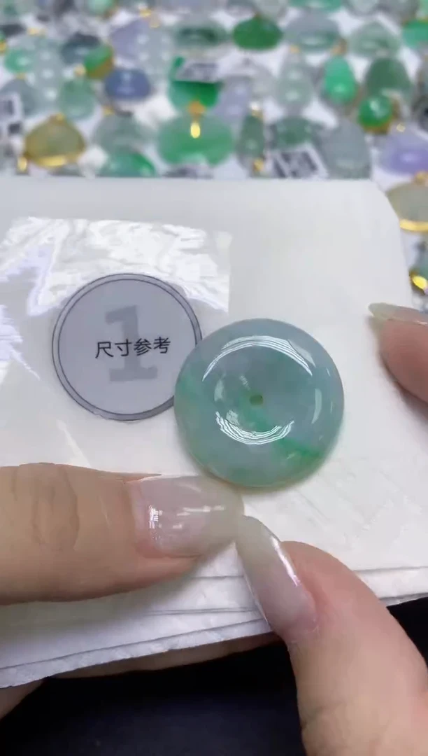 颈饰未镶嵌翡翠天然缅甸翡翠A货百元以上9元证书费自理