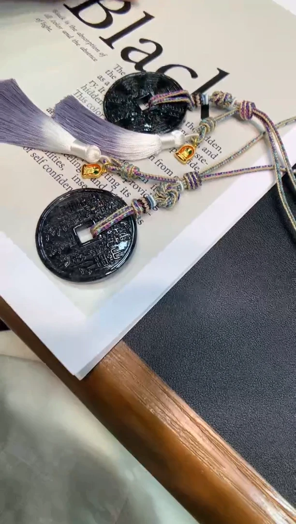 翡翠挂件未镶嵌挂件 多样性发一件