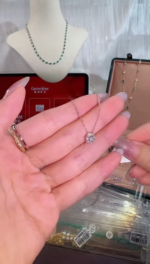 颈饰钻石18K金镶嵌BN18598#-W#49