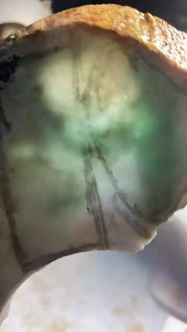 翡翠未镶嵌颈饰天然翡翠