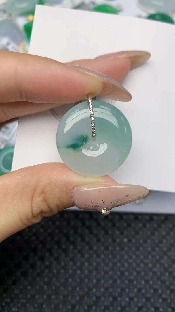 颈饰18K金镶嵌翡翠天然缅甸翡翠a货百元以上9元证书费自理