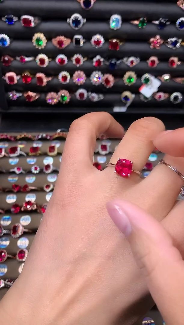 【闪购商品】红宝石戒指银S925镶嵌8白