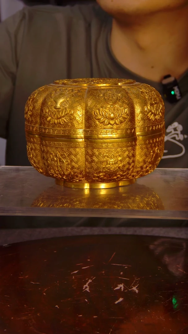 铜周**界收藏摆件000001