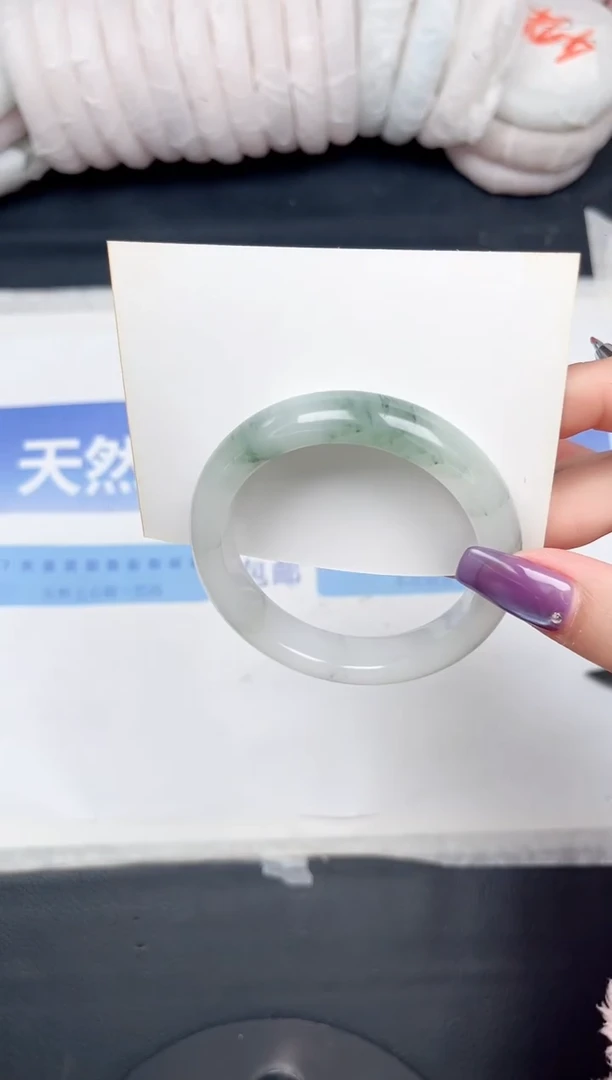 未镶嵌手镯石英质玉115-52