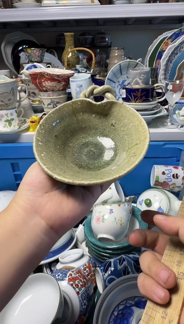 中古瓷器，默认微瑕-一个漂亮的粗陶碗