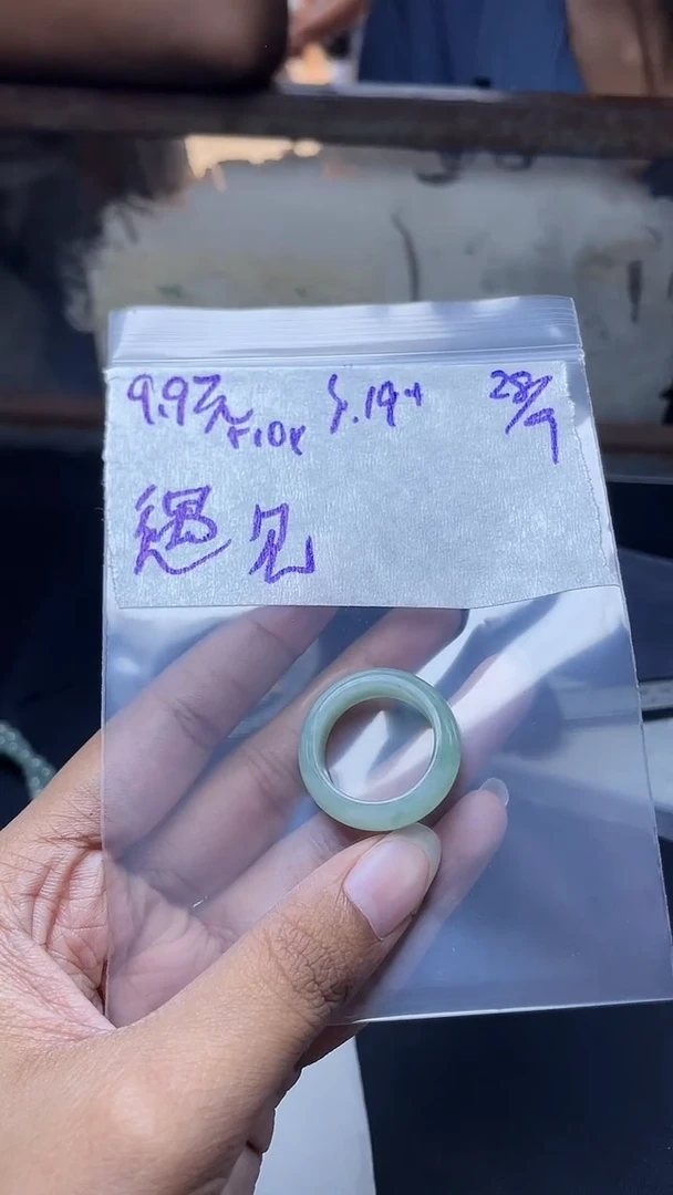 未镶嵌定制翡翠遇*定制珠串