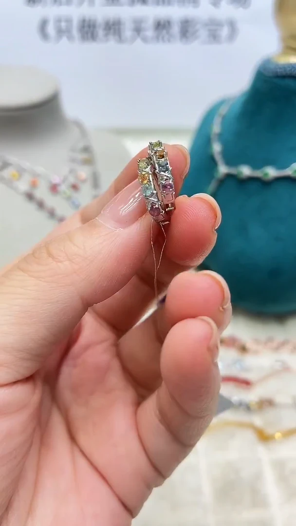 银S925镶嵌耳饰碧玺479ZB1122产品一个（多样性）