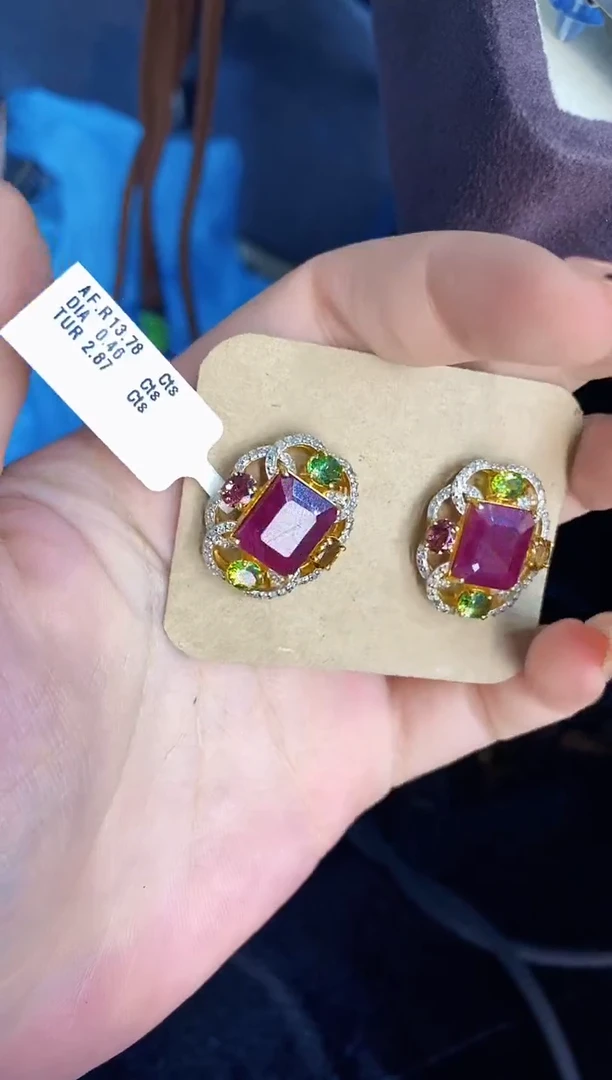 银S925镶嵌耳饰定制红宝石楚楚珠宝中古甄选不退换