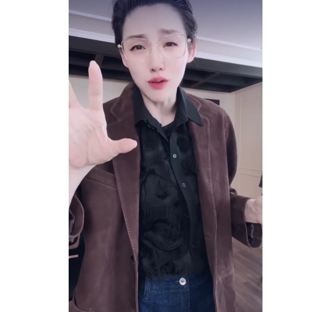 出意大利的 全手工剪的 重工 羽毛 无袖 背心 BX0212