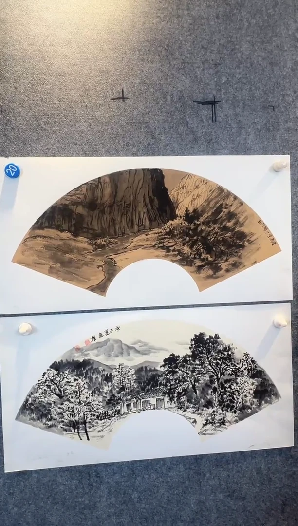 国画咦****呐高勇利托底扇面