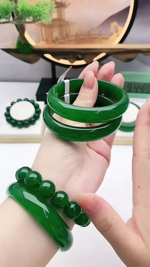 玛瑙/玉髓手镯未镶嵌用**儿帝王之色手镯