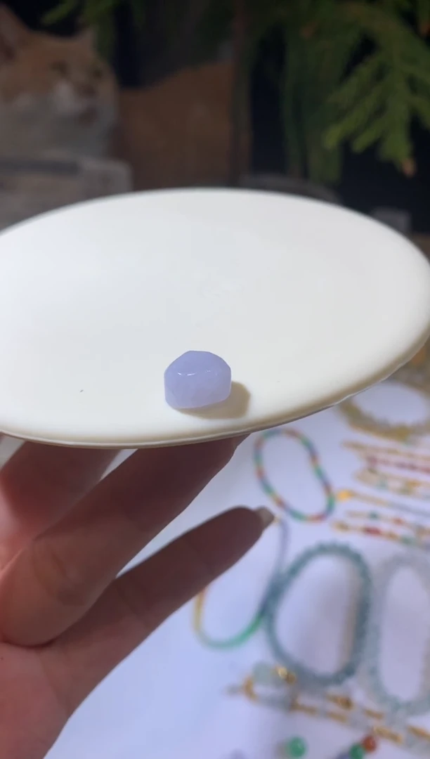 未镶嵌定制翡翠10.5*9.8*6.1卡随型99