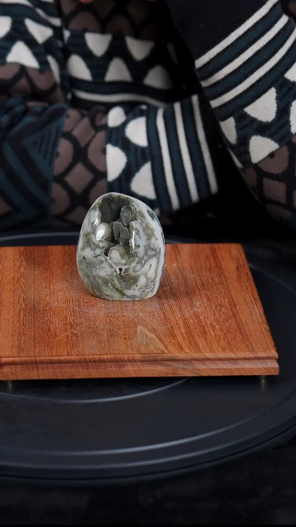 【闪购商品】紫晶大型摆件（非配饰）未镶嵌水晶