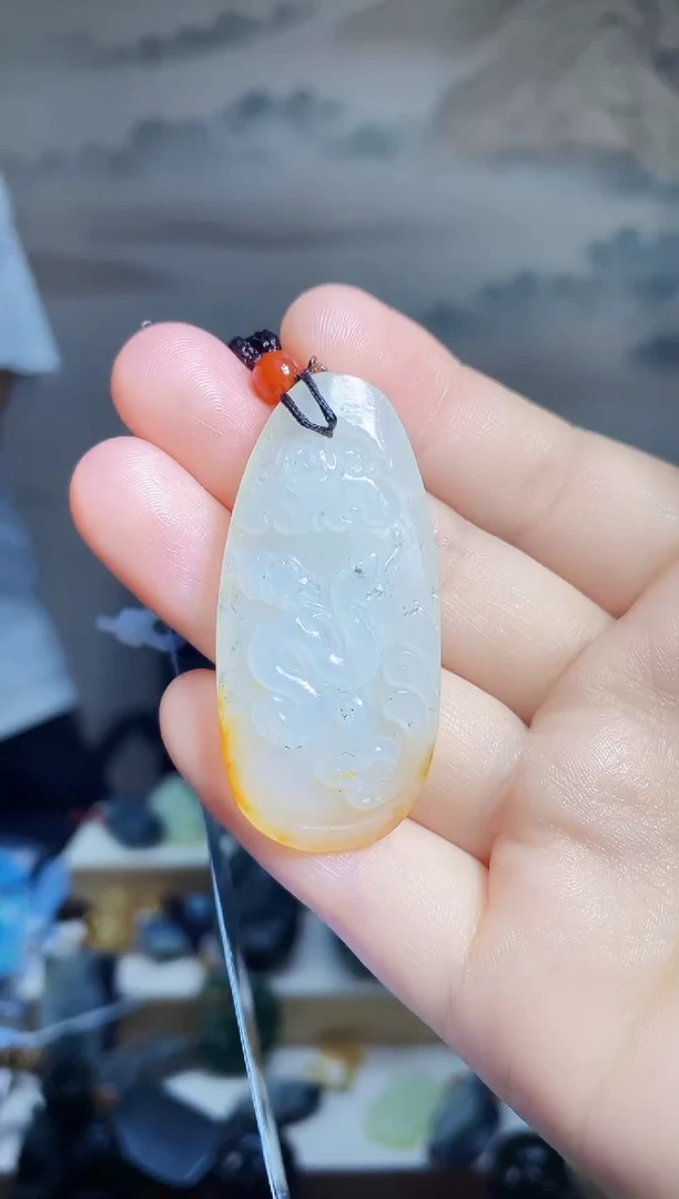 和田玉未镶嵌颈饰1