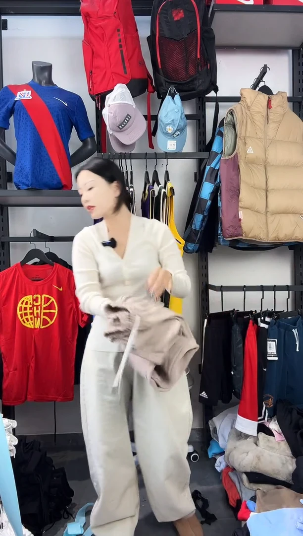 331闪购编码Nike/Jordan运动卫衣裤以直播间过款为准尺码·