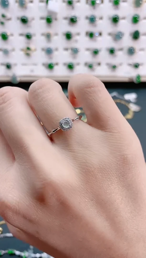 【闪购商品】翡翠戒指银S925镶嵌天然翡翠