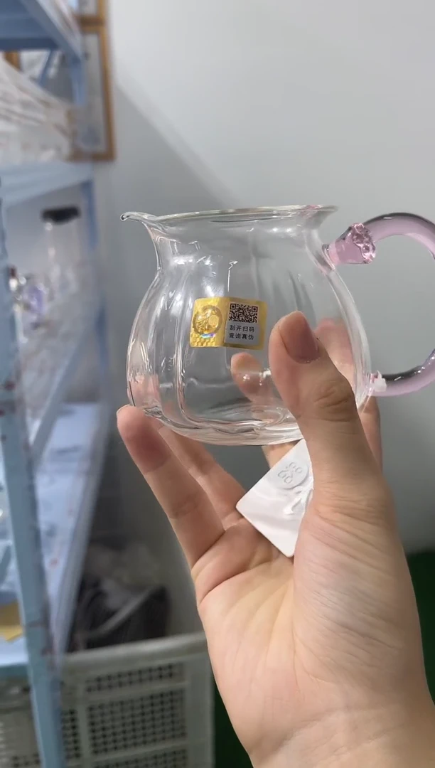 莲君茶海浅粉。。。。。。。