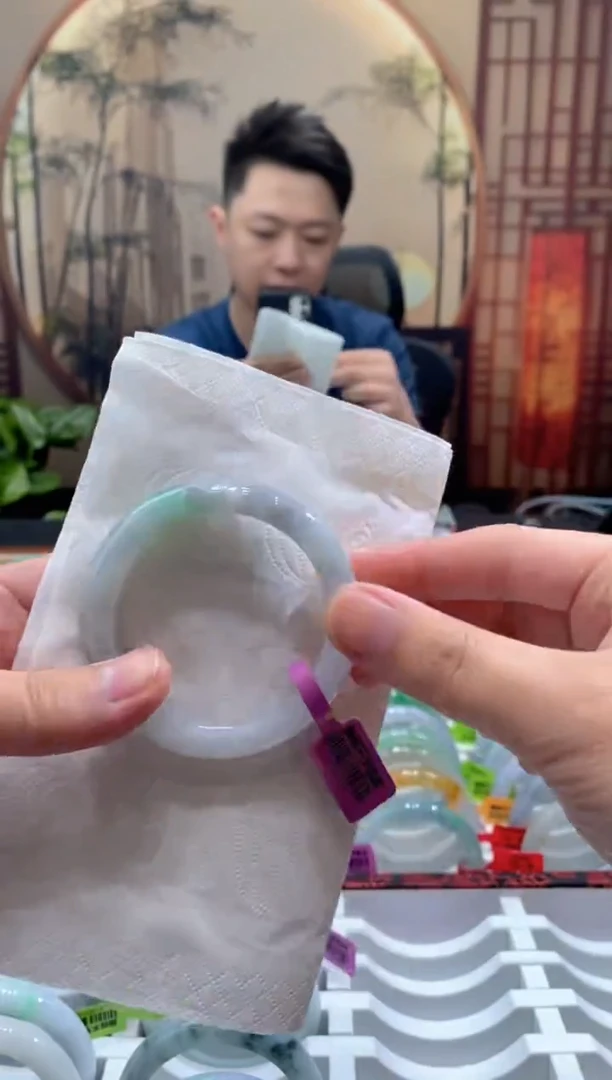 未镶嵌手镯翡翠000058101