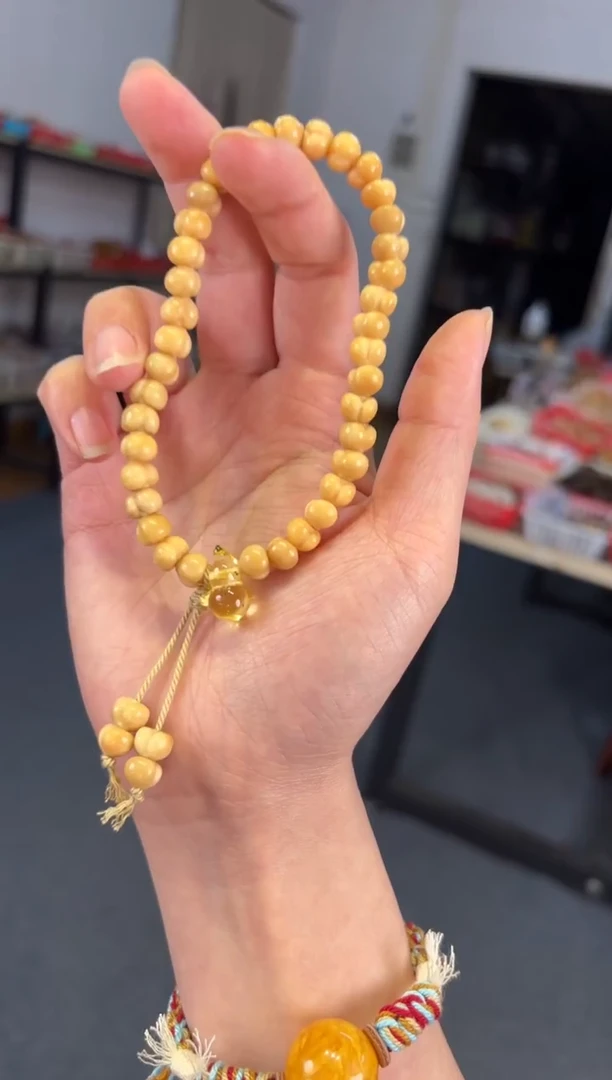 手链蜜蜡未镶嵌  8mm龙脊屁桃【蜜蜡】手持