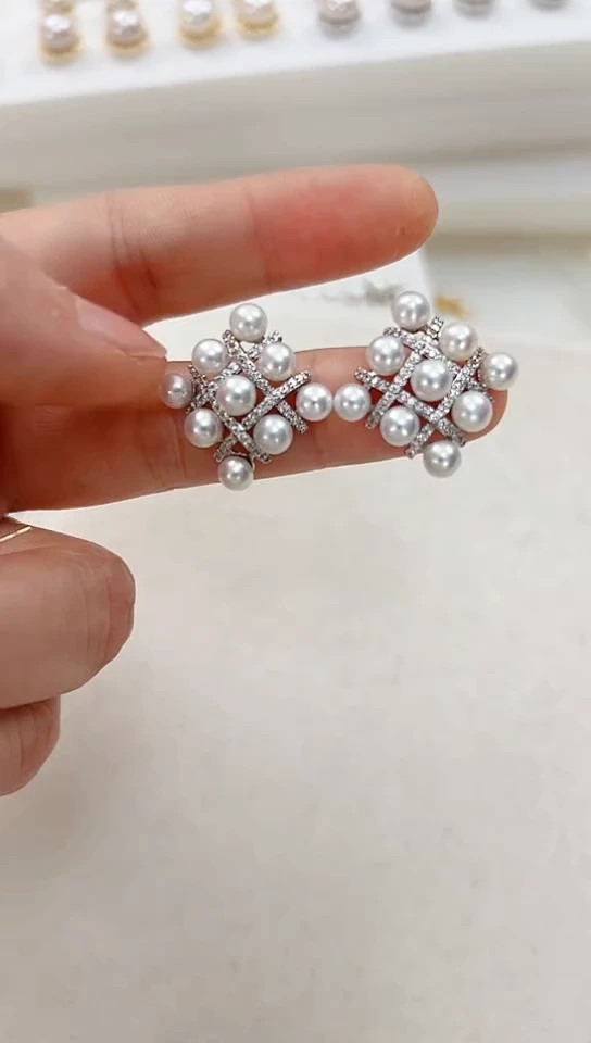 【闪购商品】淡水珍珠耳饰合金银色棋盘