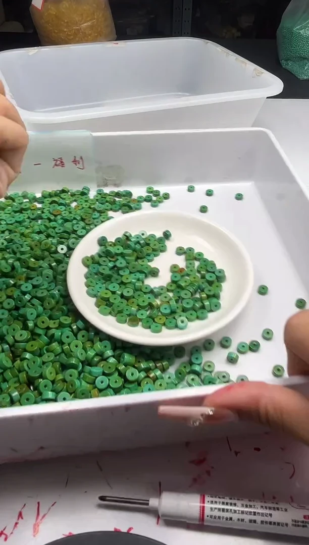 未镶嵌颈饰玛瑙/玉髓x598高瓷菜籽黄绿松直切算盘6*3mm*30颗