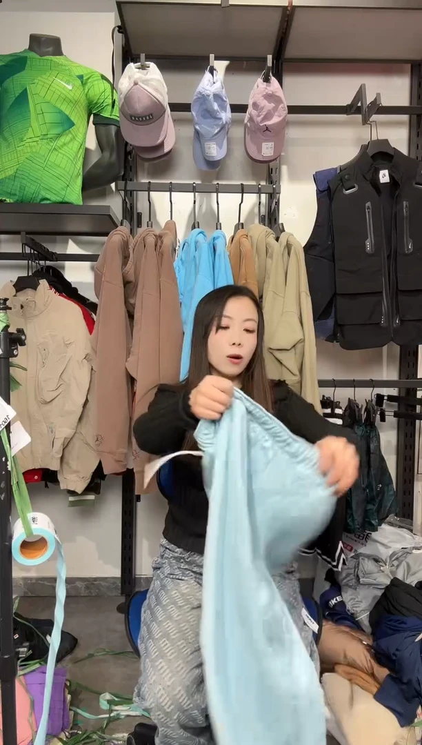 1461 编码 瑕疵款直播间过款为准 尺码   身高